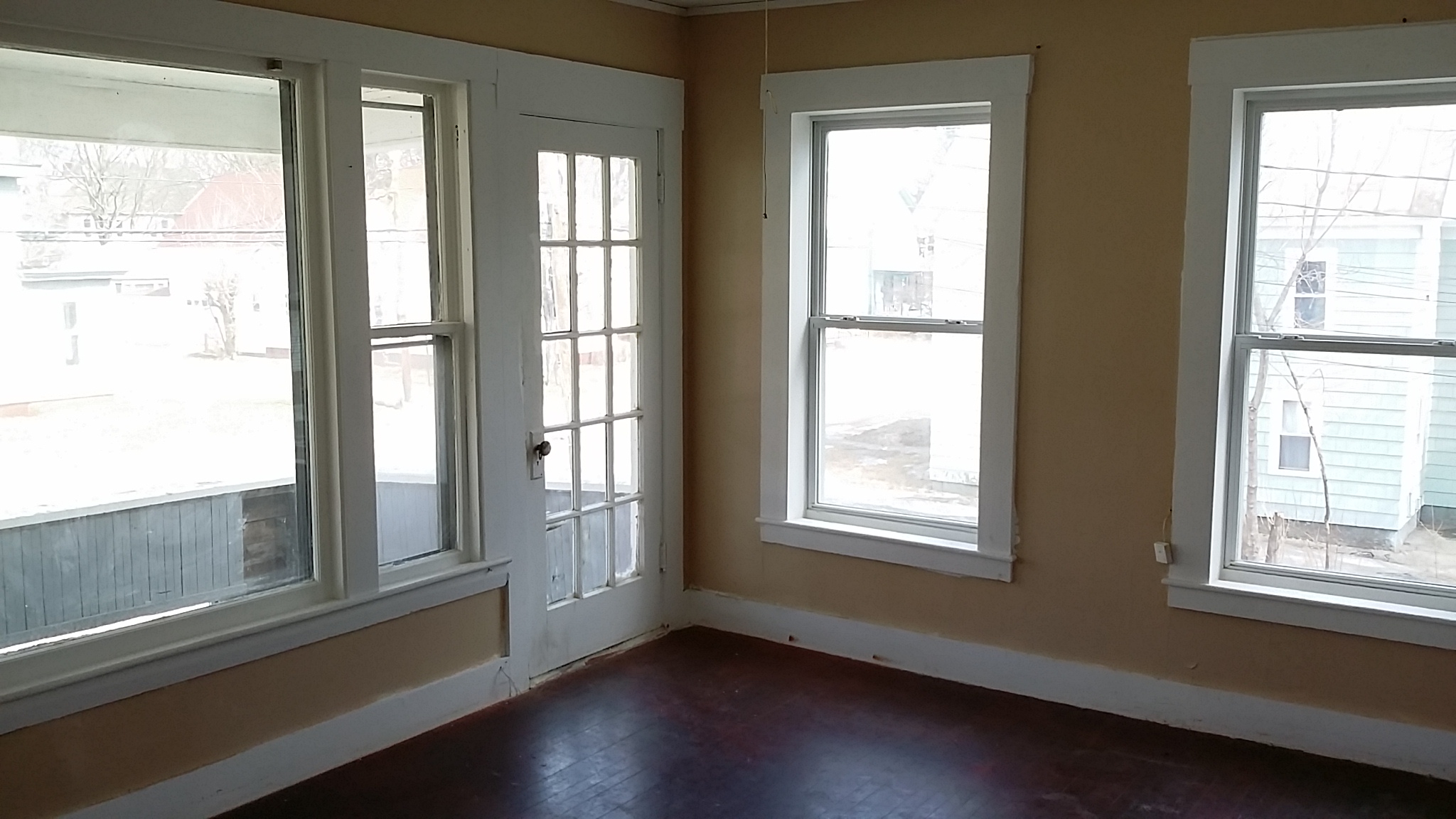 Conveniently Located 2 Bedroom