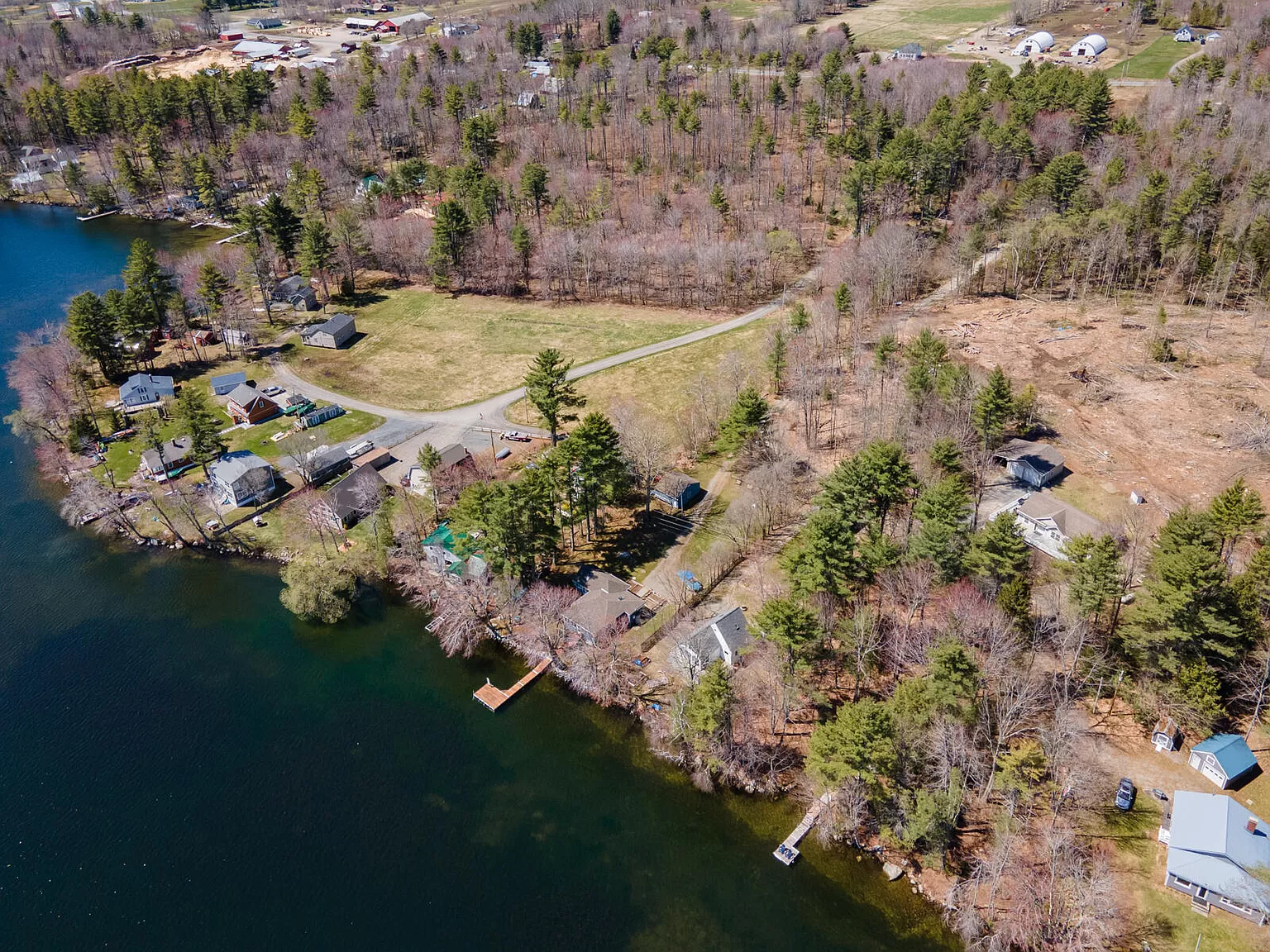 LIVING LAKESIDE!