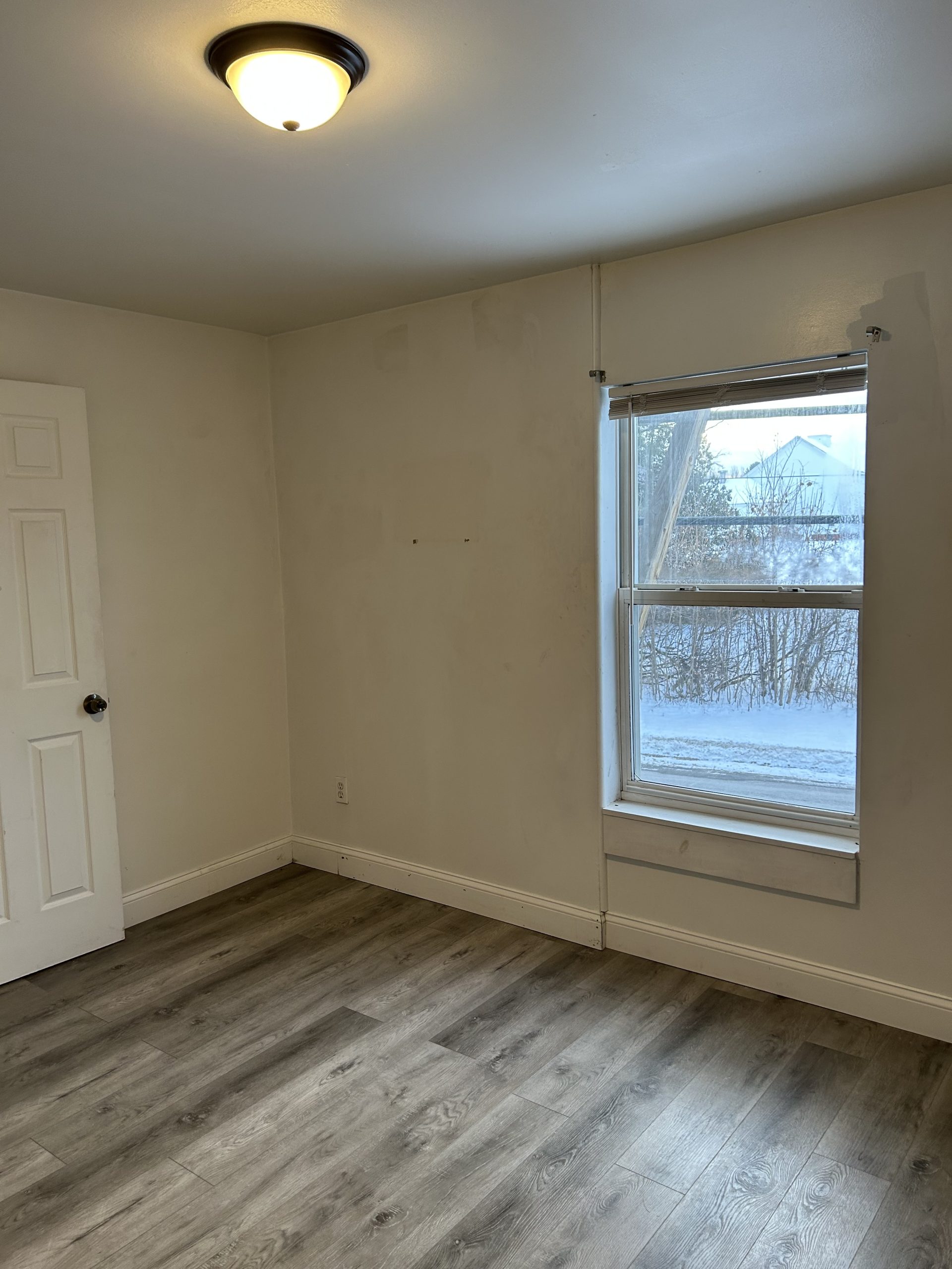 8 Priest Hill Rd, Vassalboro, ME