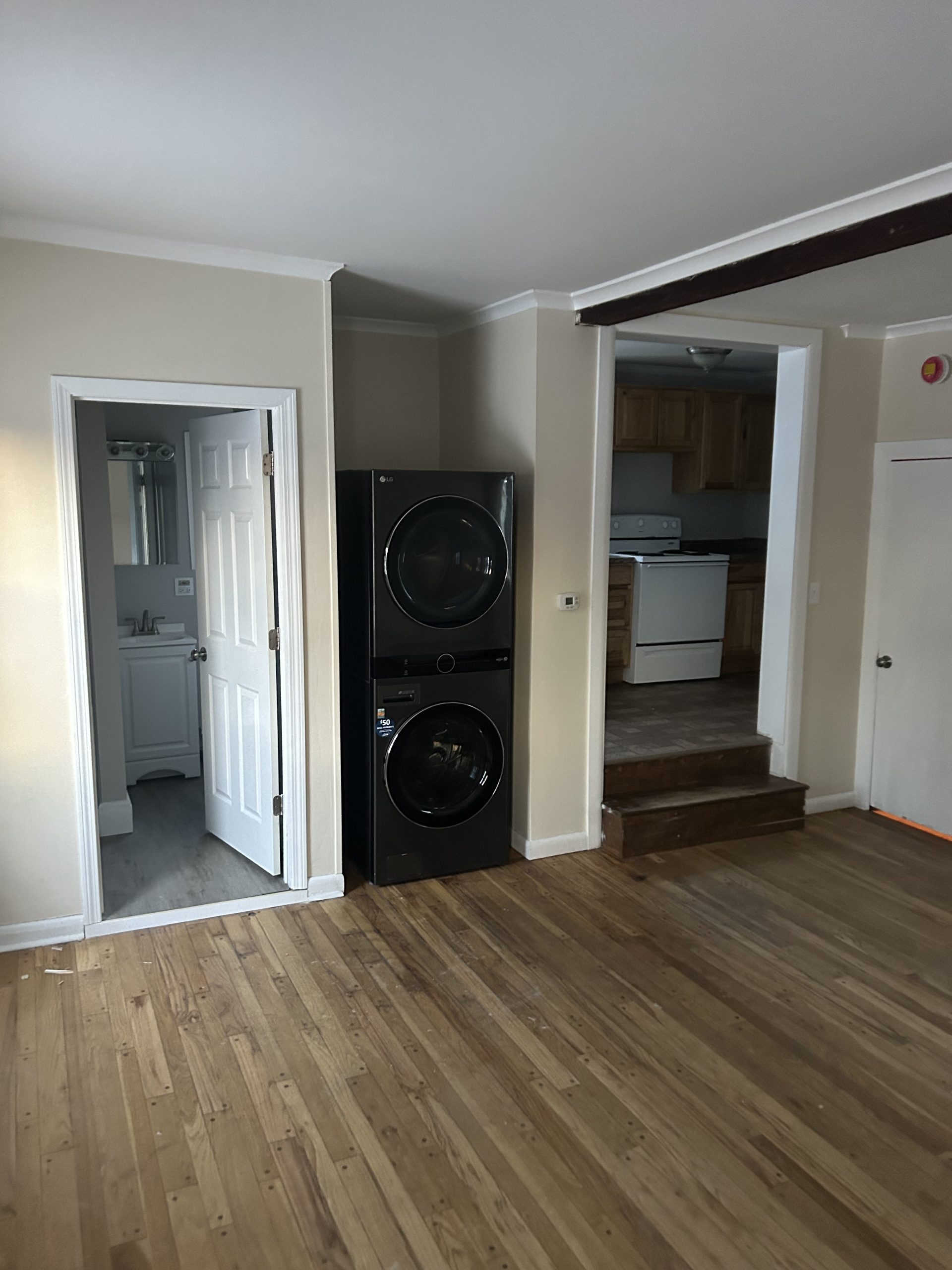3 Bed 1 Bath Apartment