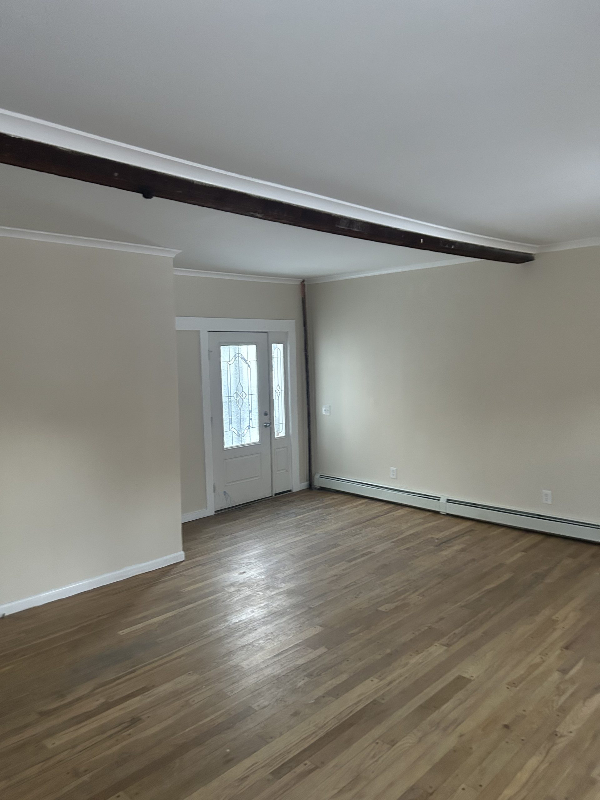 3 Bed 1 Bath Apartment