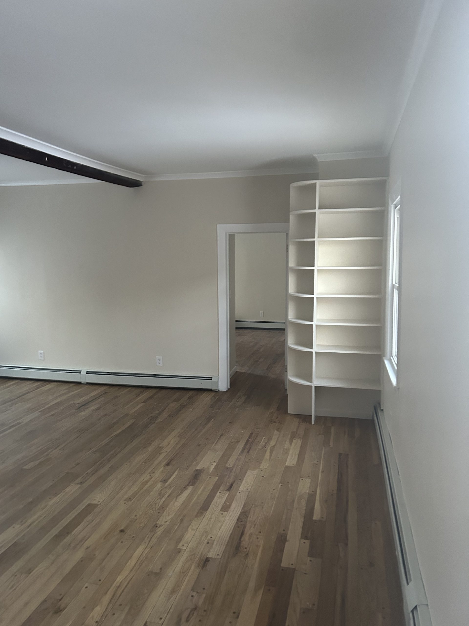 3 Bed 1 Bath Apartment