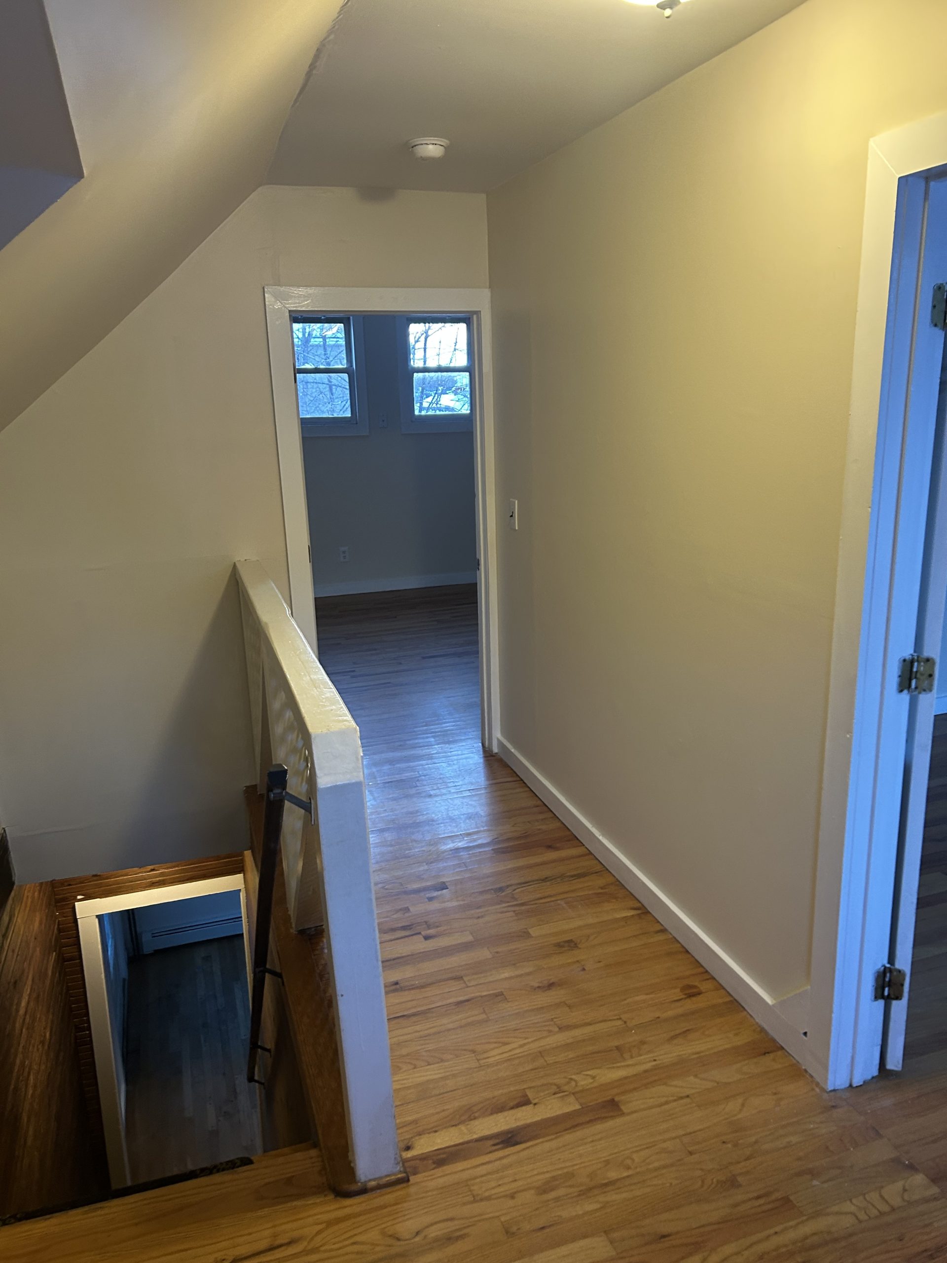 3 Bed 1 Bath Apartment